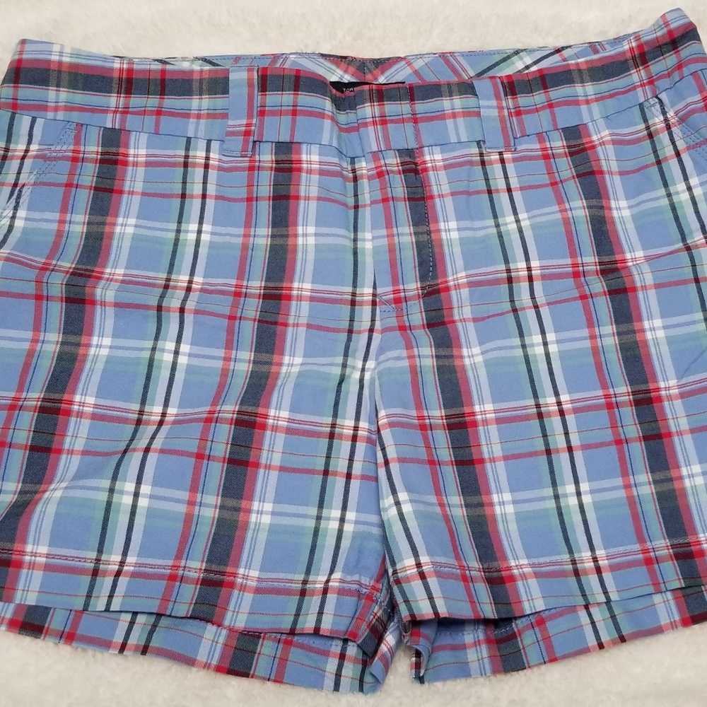 Tommy Hilfiger women's shorts size 12